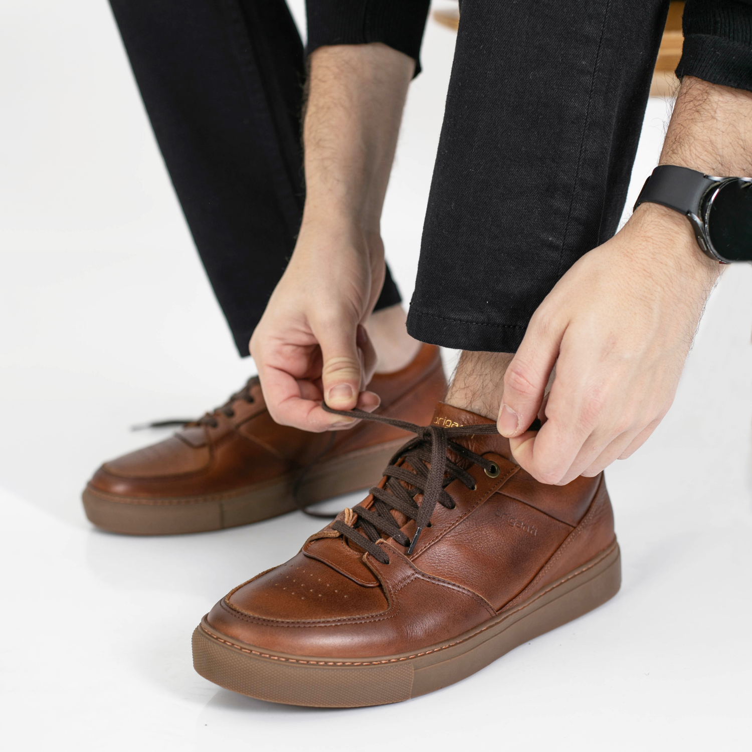 ZAPATILLA MARK MARRÓN