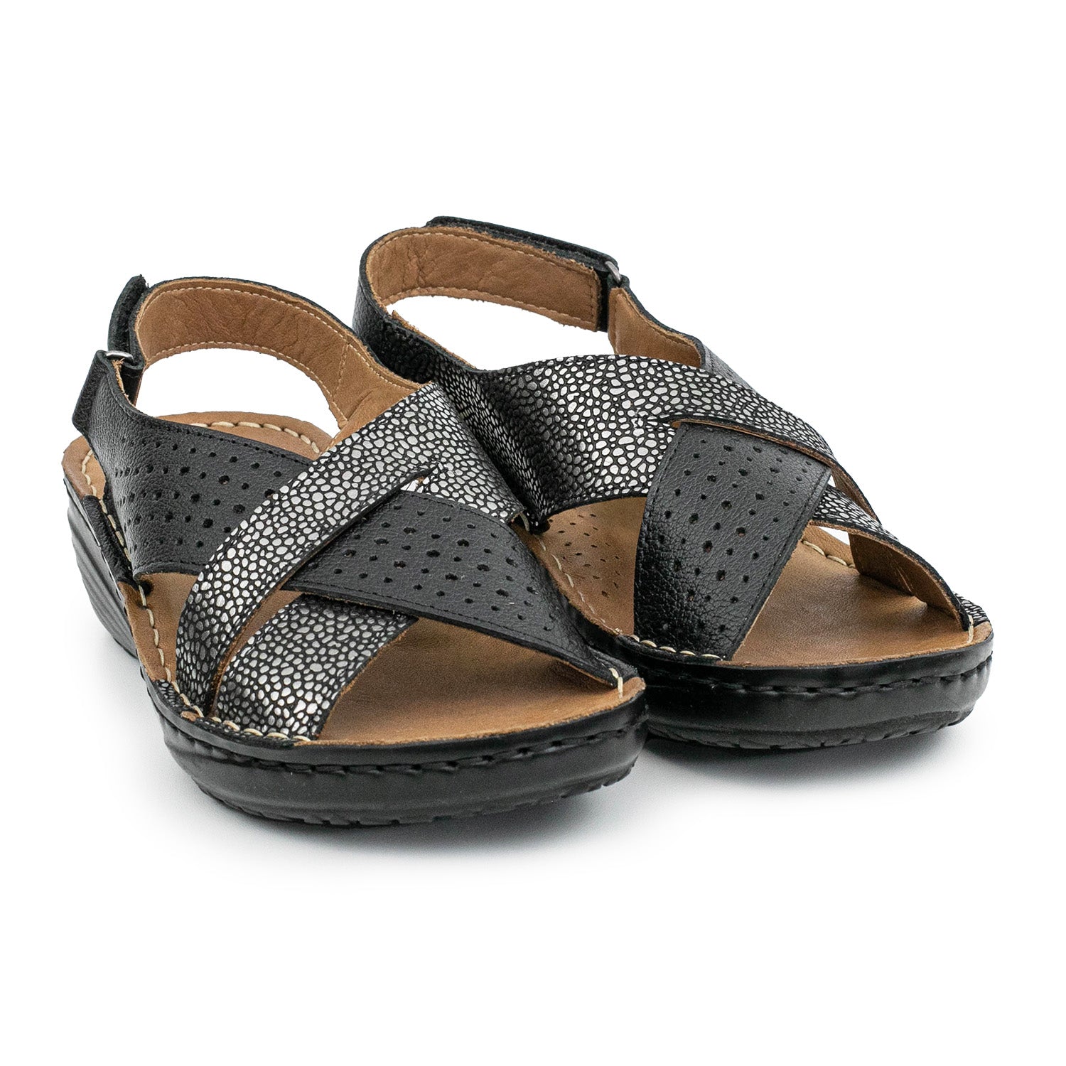 SANDALIA MEI NEGRA Y PELTRE