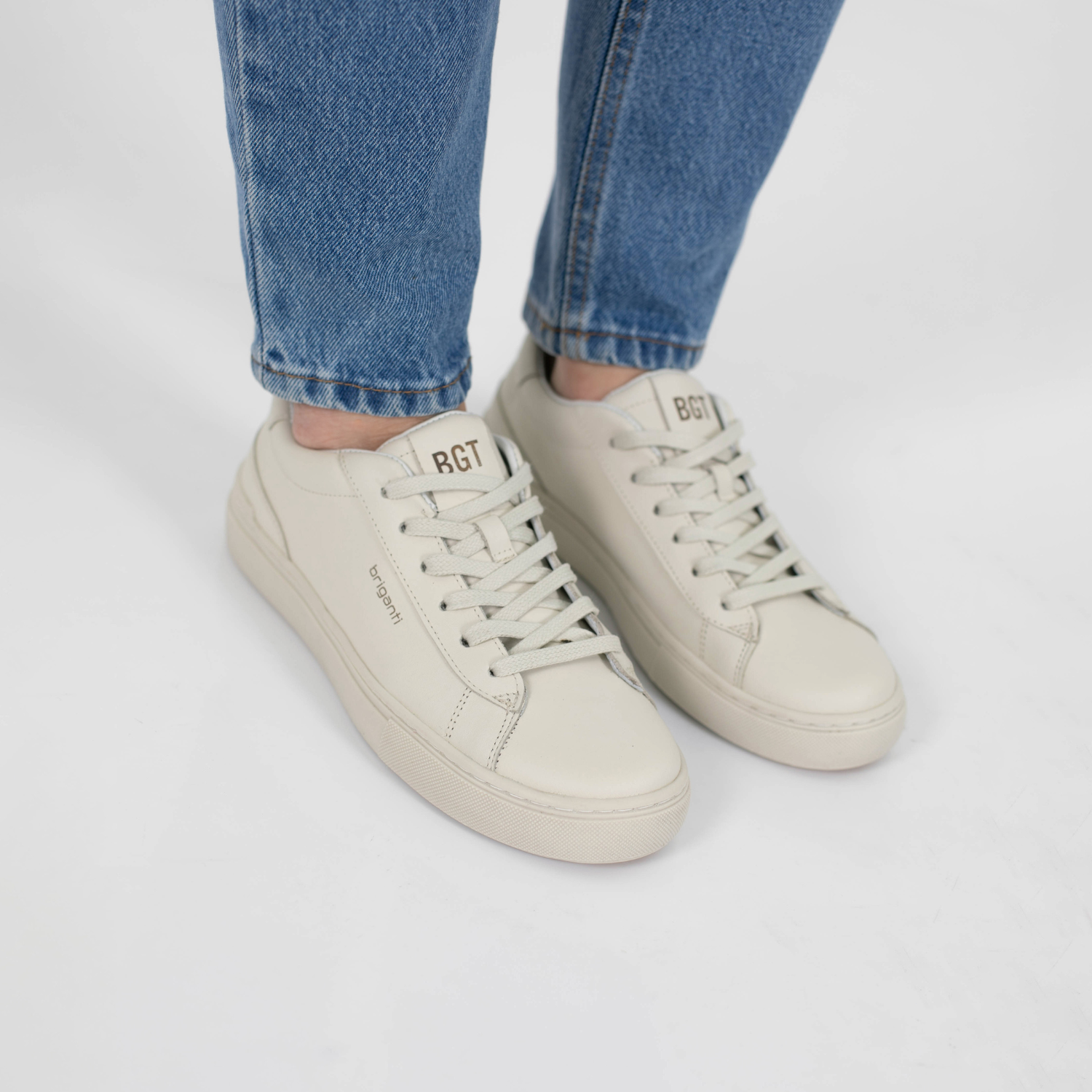 ZAPATILLA BLASIC BEIGE