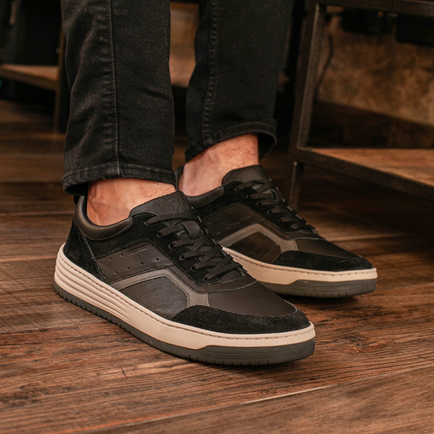 ZAPATILLA INDIGO NEGRO