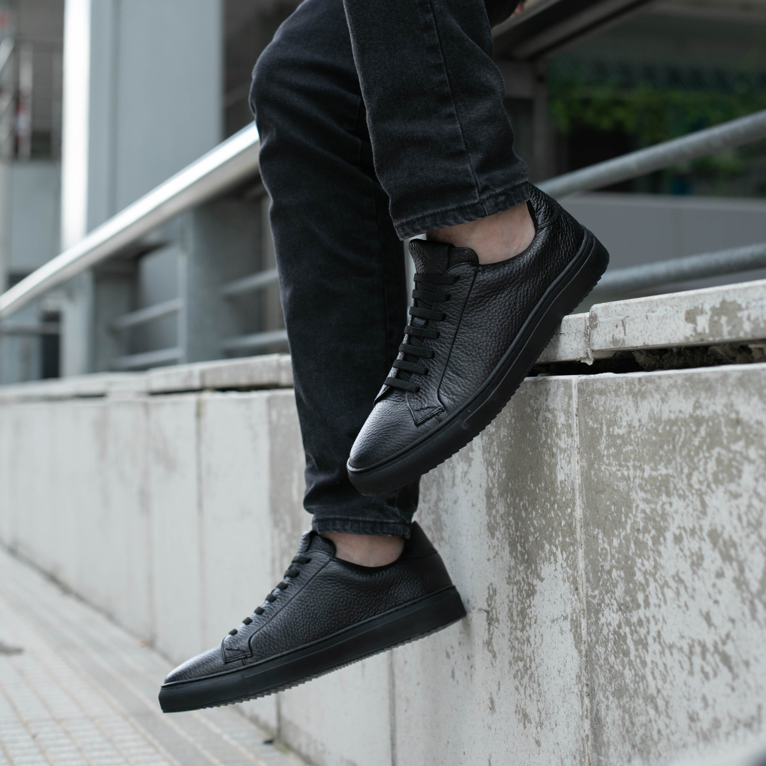 ZAPATILLA LANDON NEGRA