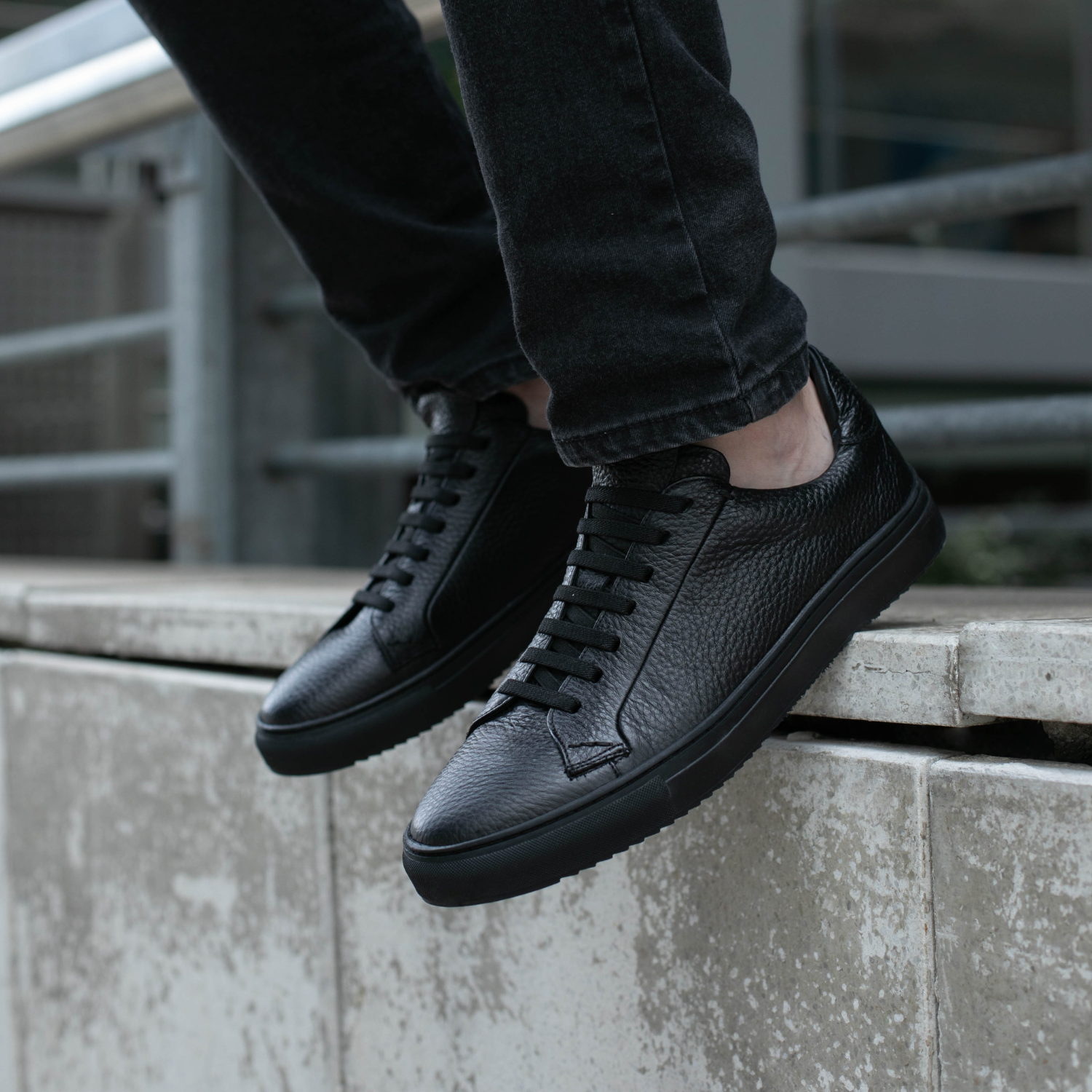 ZAPATILLA LANDON NEGRA