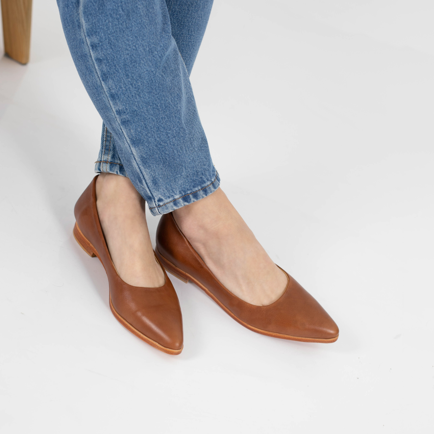 CHATITA ACASIA SUELA