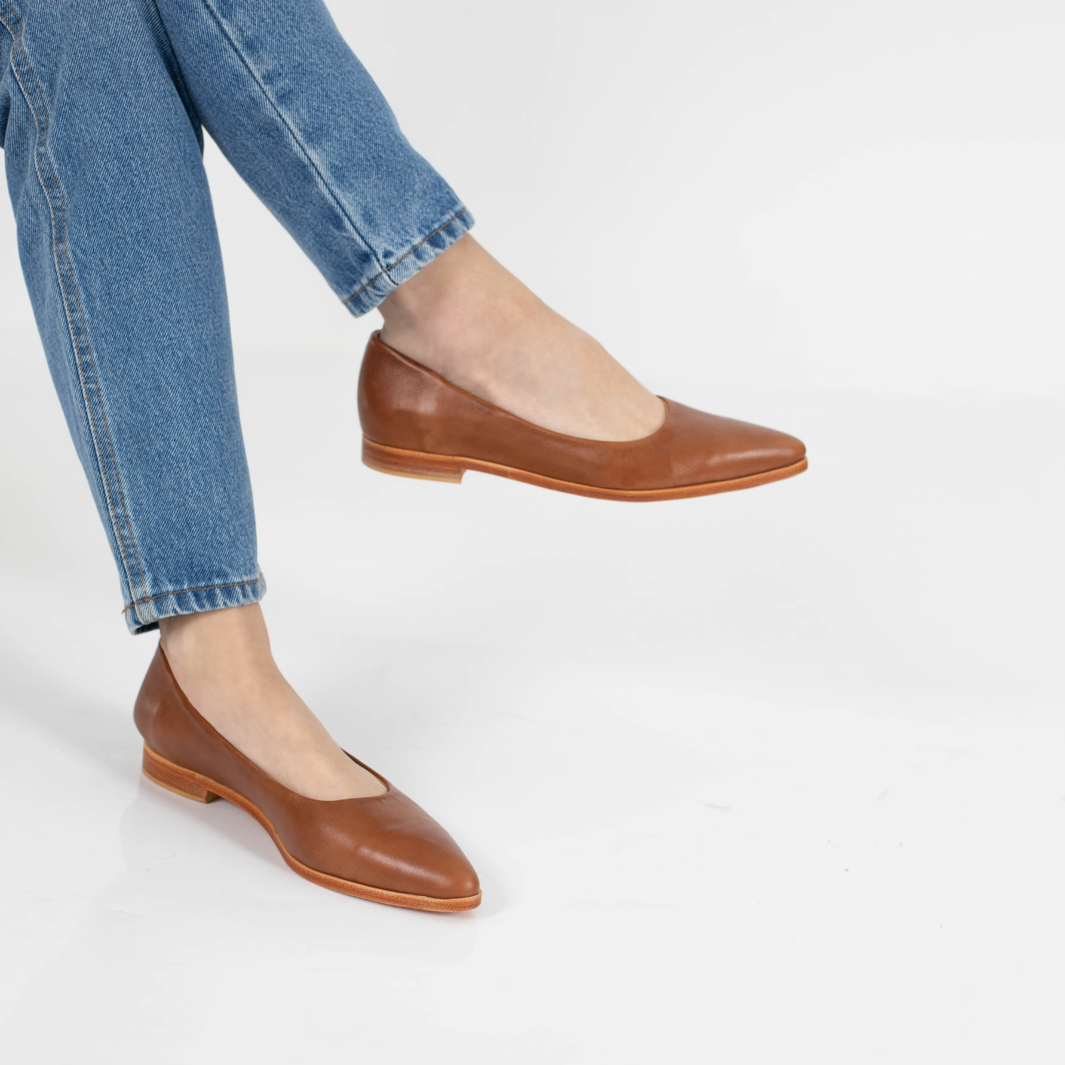 CHATITA ACASIA SUELA