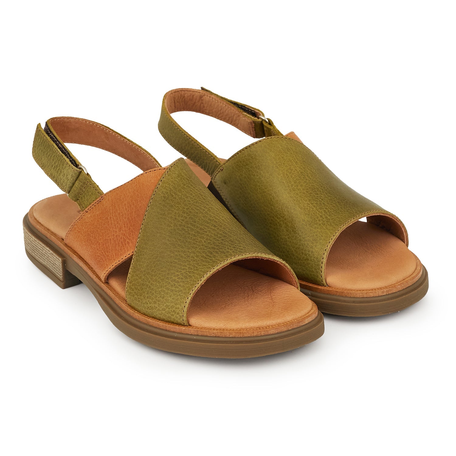 SANDALIA SONARI VERDE Y SUELA