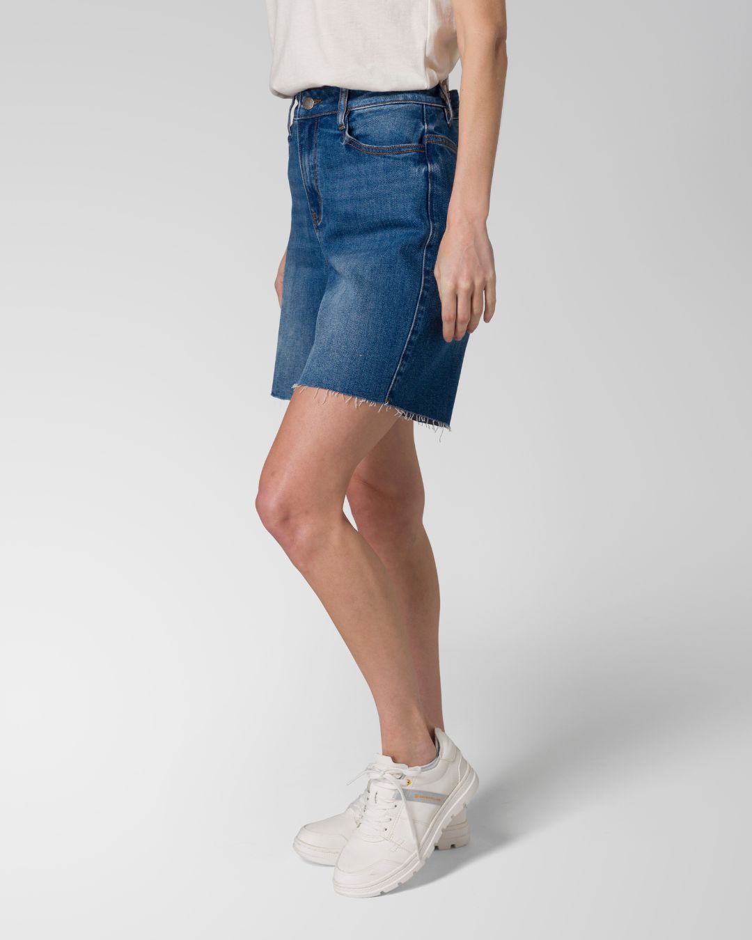SHORT DENIM HIGH RISE COWBOY